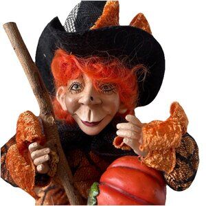 Mark Roberts Pumpkin Witch Shelf Sitter Halloween 17'-Looks very real!